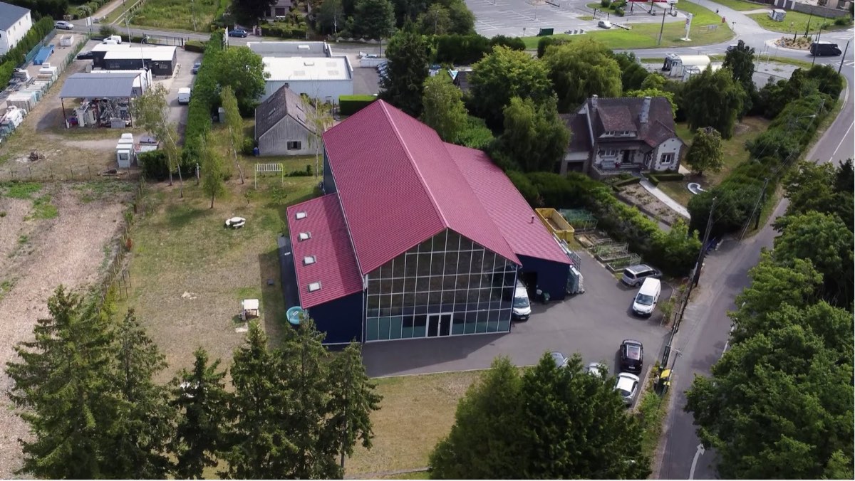 Vue aérienne de l'atelier VESS à Garancières (78)